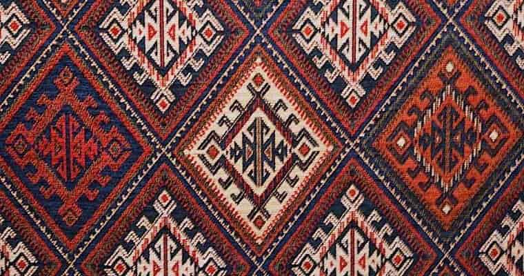 گلیم دستباف نرم و زیبا مناسب دکوراسیون خانه های مدرن